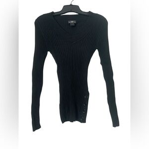 Black Ribbed Sz M Y2K Top Sweater Button Detail V Neck Stretch